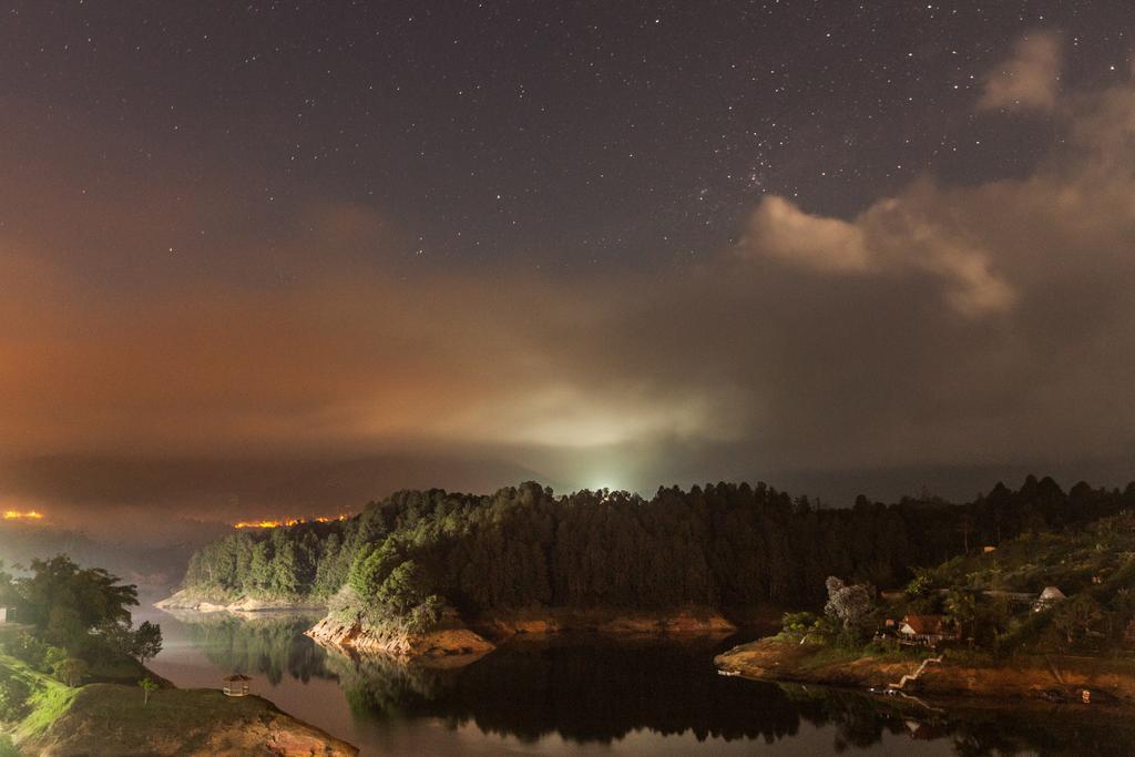 Casa Galeria Guatape Villa ภายนอก รูปภาพ
