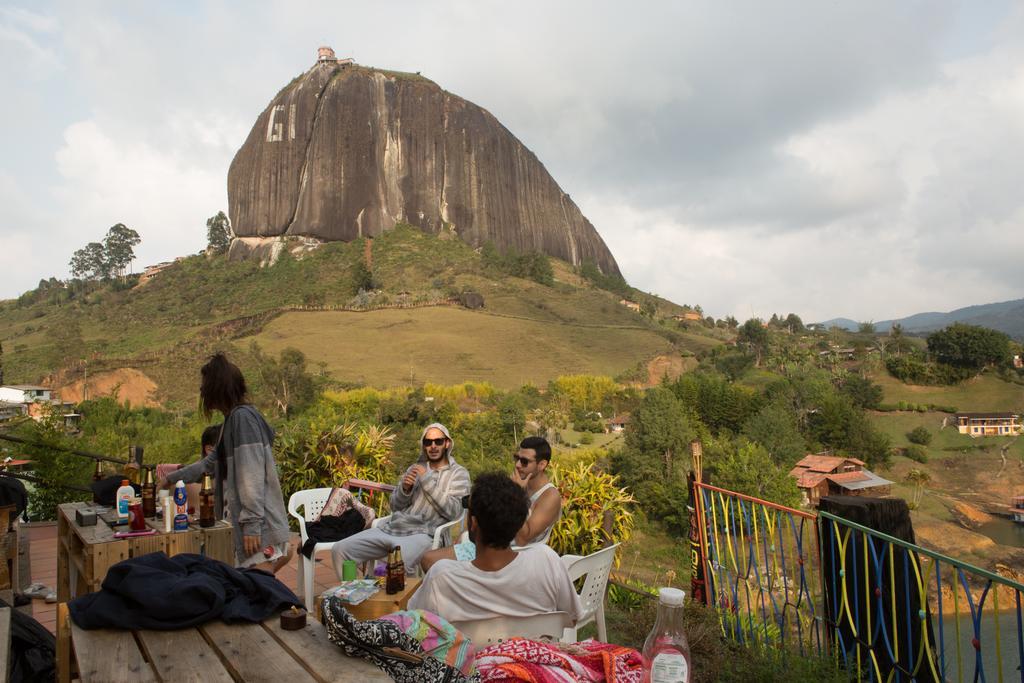 Casa Galeria Guatape Villa ภายนอก รูปภาพ