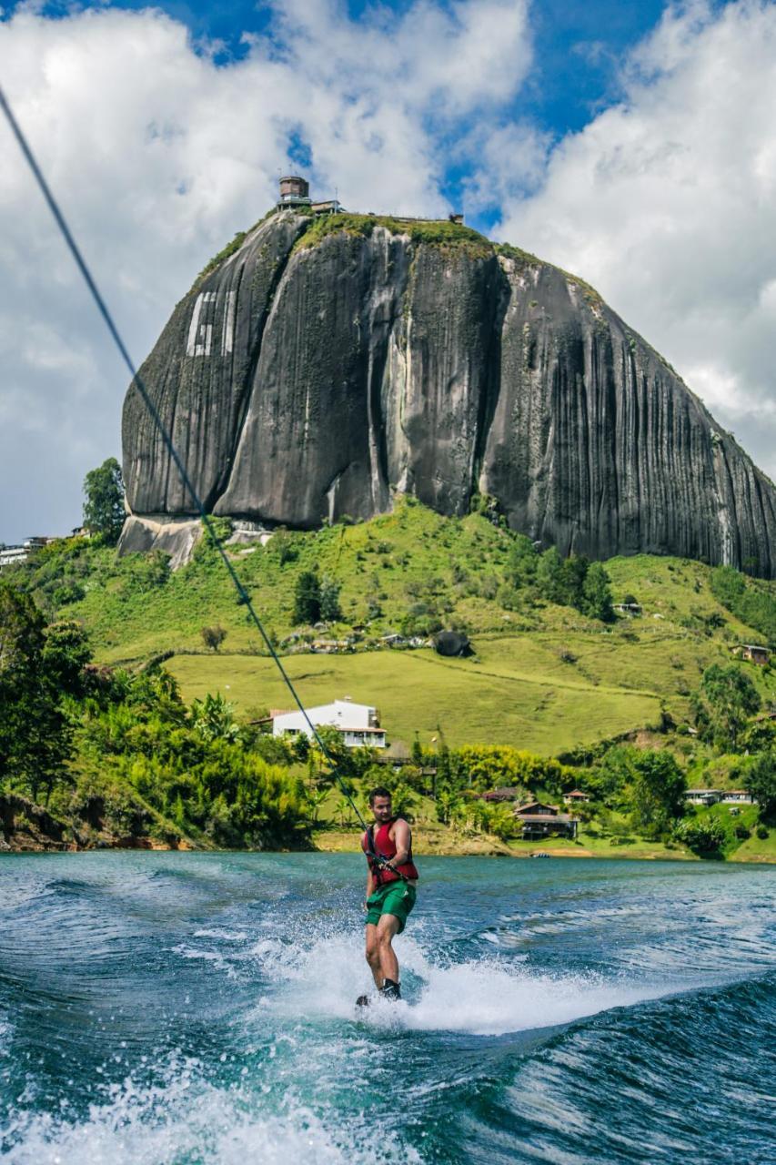 Casa Galeria Guatape Villa ภายนอก รูปภาพ