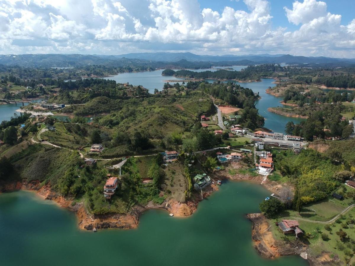 Casa Galeria Guatape Villa ภายนอก รูปภาพ